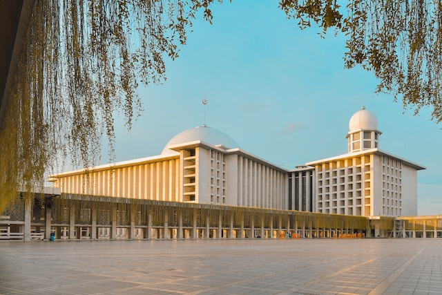 istiqlal mosque
